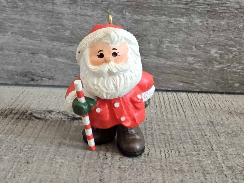 Hallmark Keepsake Ornament Jolly Hiker Christmas Santa QX4832 1986 Vtg 95a